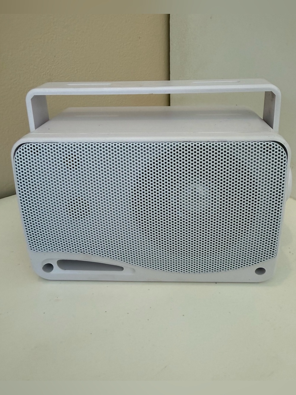 Used Pyle PLMR24 Hydra 200W 3-Way Mini Box Marine Outdoor Speaker White 4 Ohm